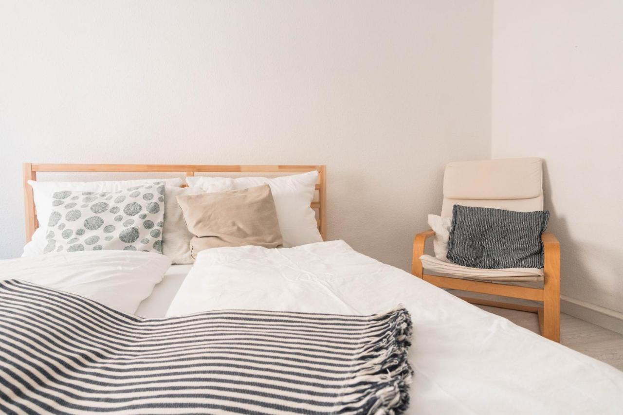 Gemutliche 45M² Wohnung Mit Netflix & Disney+ Erfurt Luaran gambar